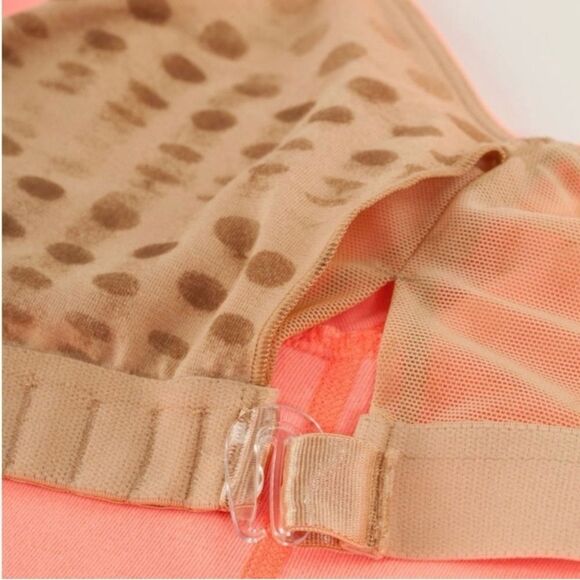 EUC lululemon Scoop me Back Peach Athletic Tank Top - Picture 4 of 9